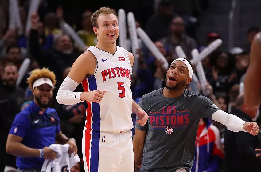 The Three Point SportsCast: Piston's Shooting Guard Preview, Michael Beasley's Contract & Film Insights
