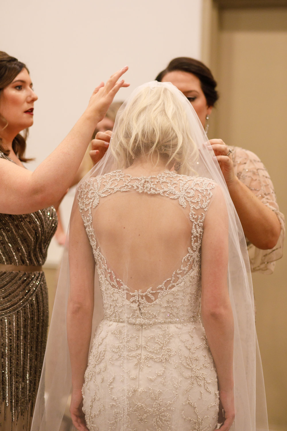 A Glamorous New Year's Eve Black Tie Wedding - Diana Lott Photography -- Wedding Blog-The Overwhelmed Bride