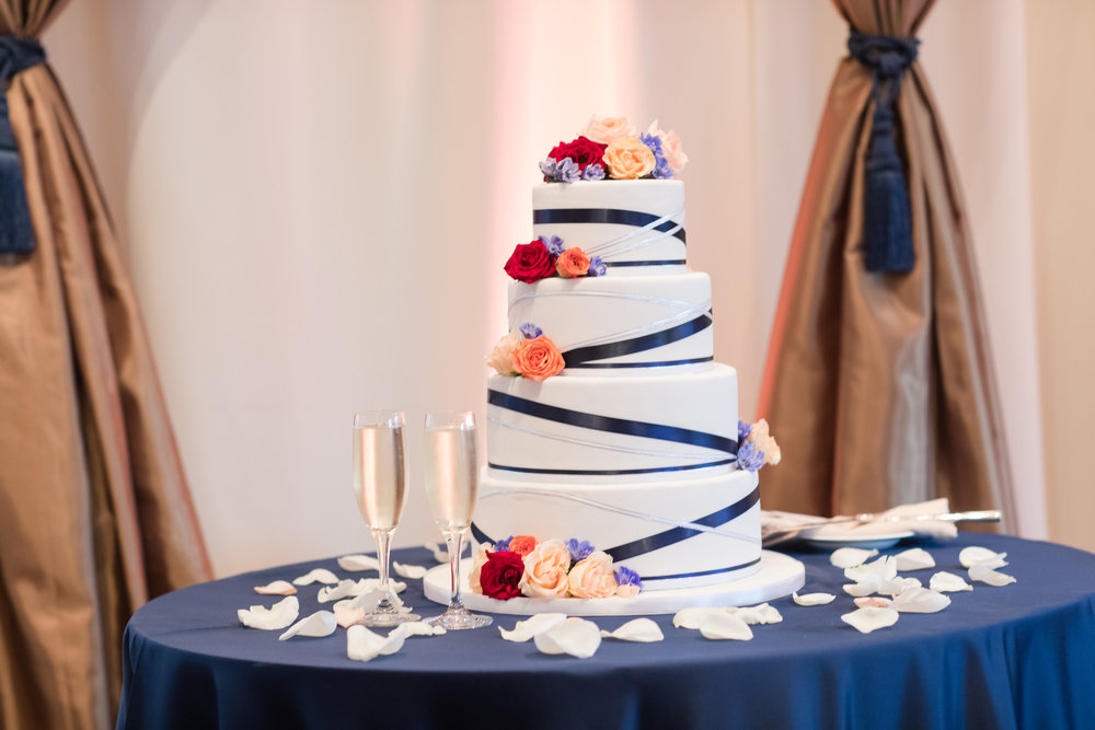 Blue and White WEdding Cake - A Classic George Washington Hotel Wedding - Photography by Marirosa