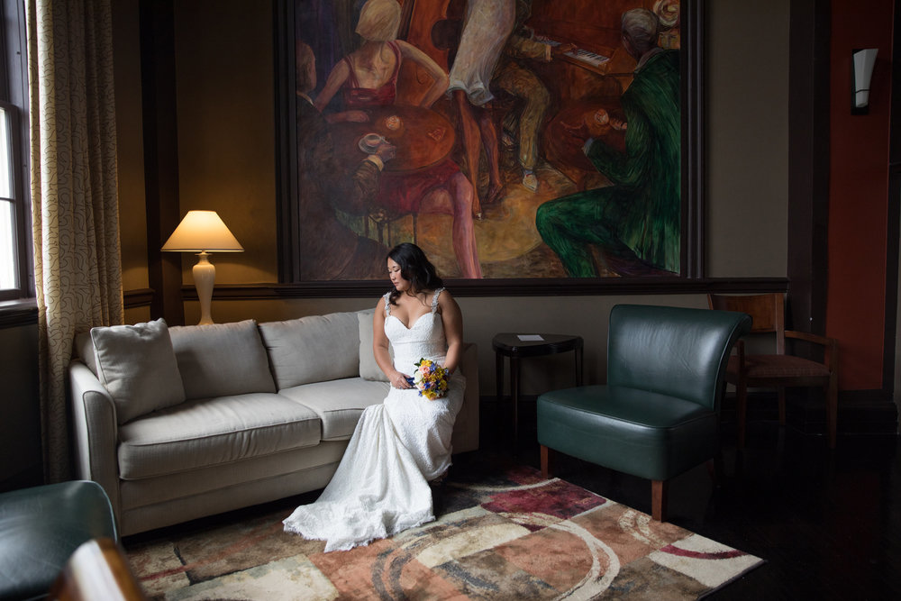 A Classic George Washington Hotel Wedding - Photography by Marirosa