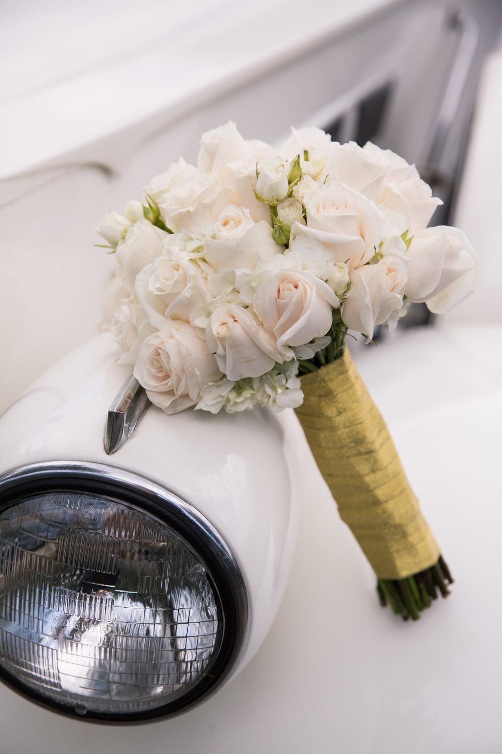 White Rose Bridal Bouquet - A Blue + Gold Rancho El Toro Courtyard Wedding - Oana Foto
