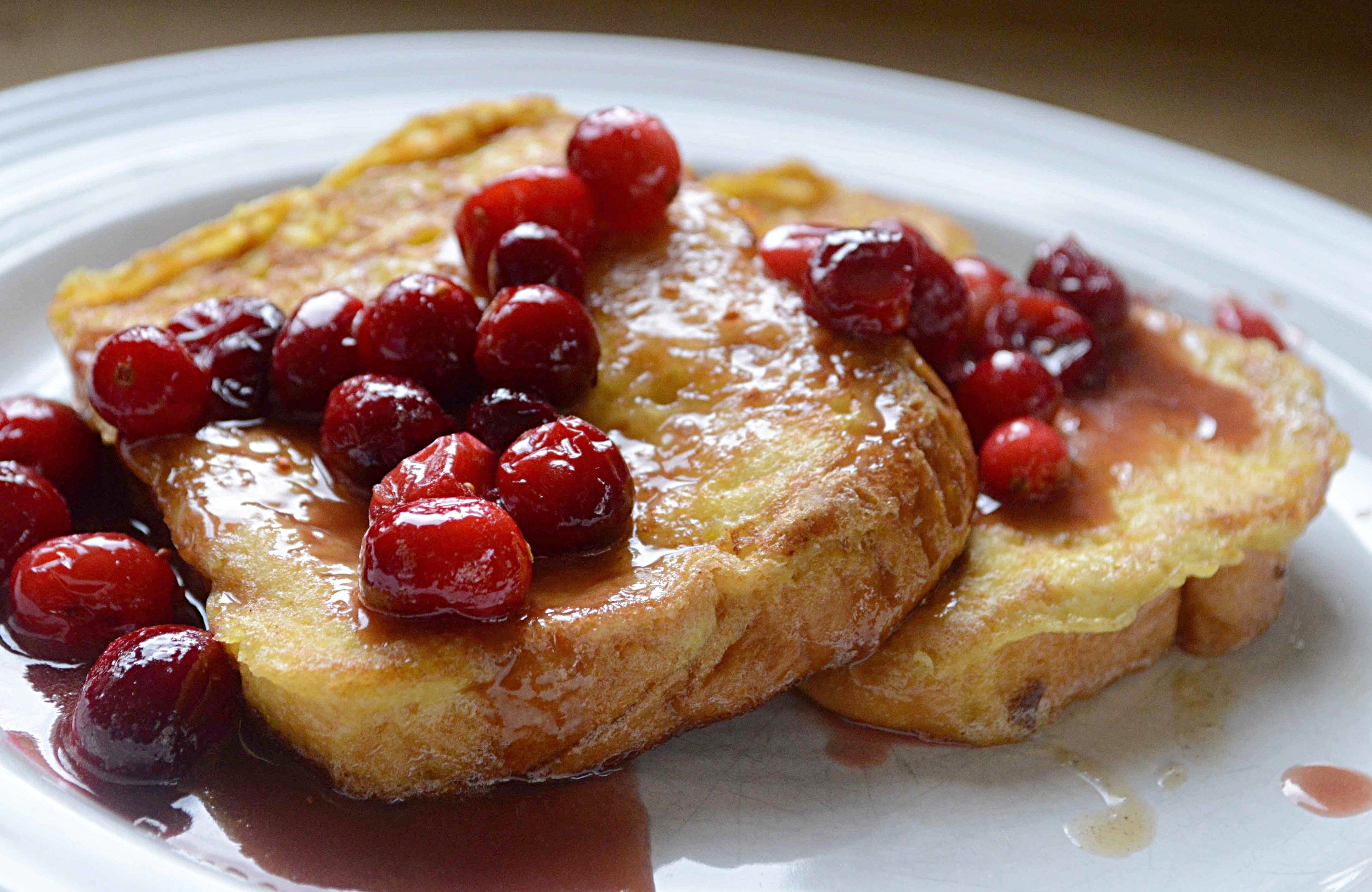 Huckleberry&amp;#39;s Vanilla French Toast with Brown Sugar-Cranberry Sauce ...