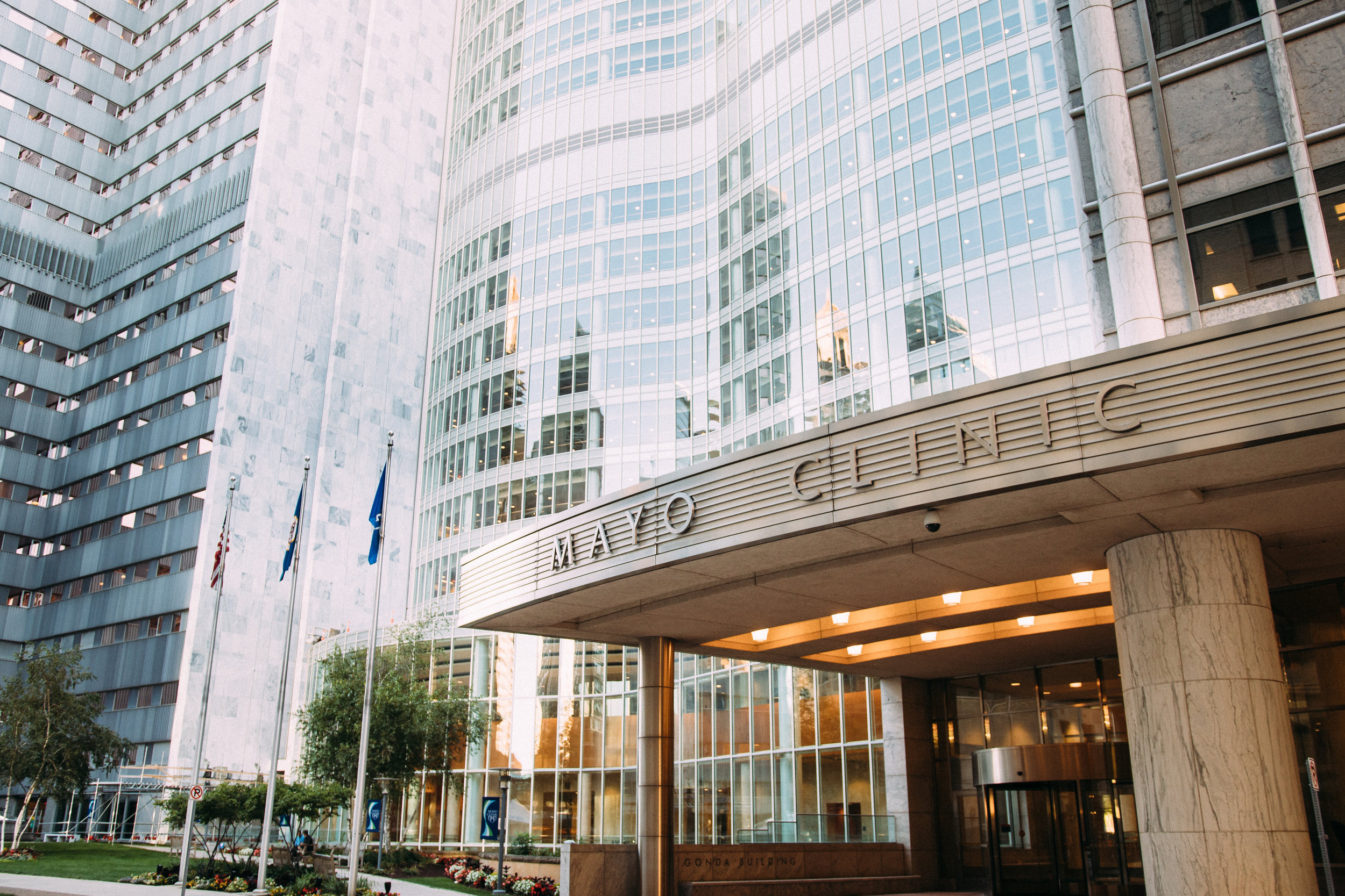 Mayo Clinic retains top spot on 201718 rankings of America's top hospitals
