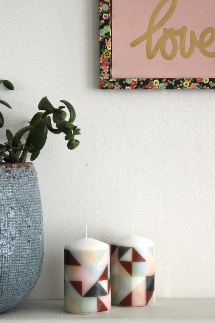 HOW TO DECORATE CANDLES WITH NAPKINS