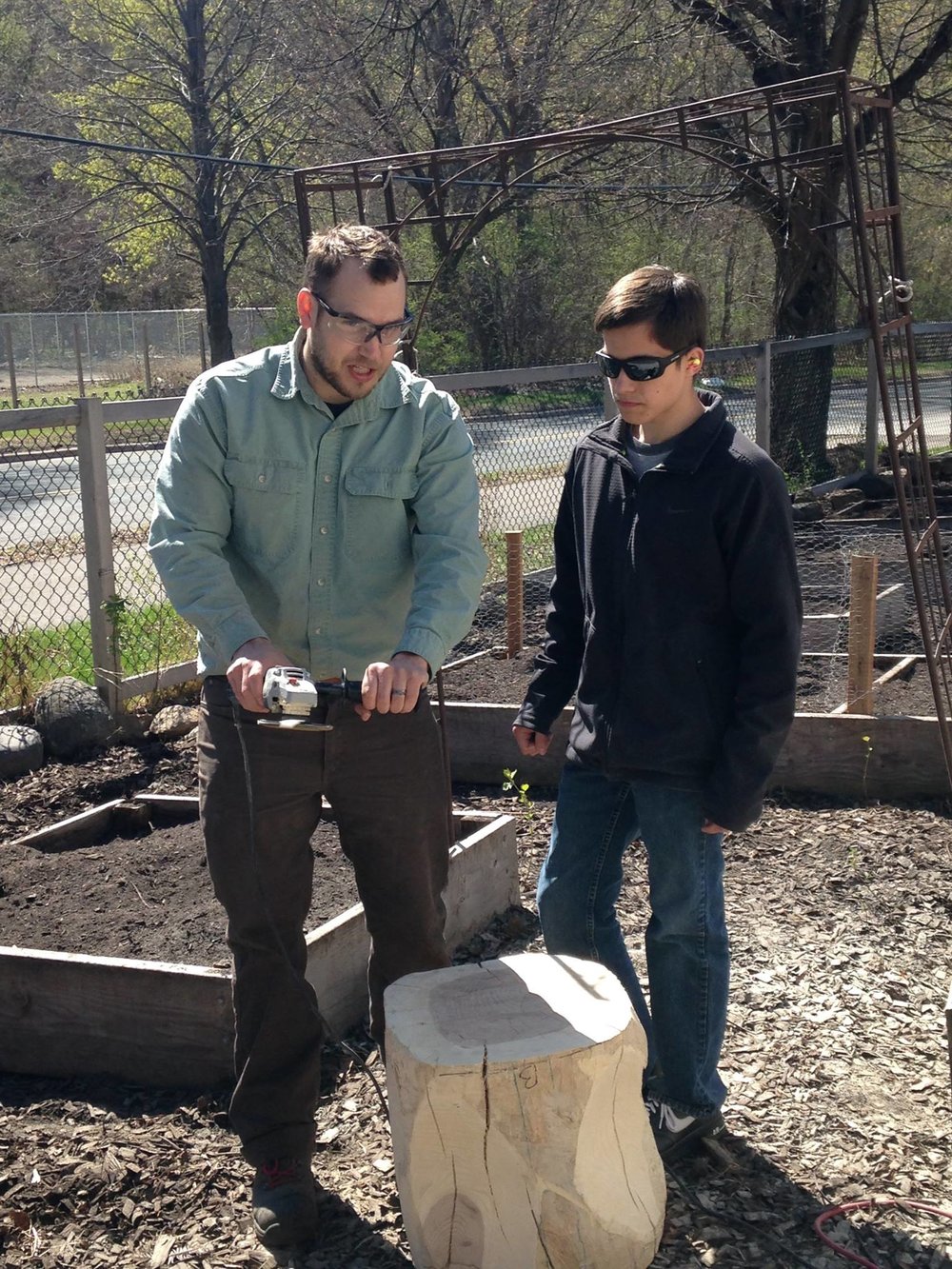 conservation-corps-mn-REA-students-build-bench-wood.jpg