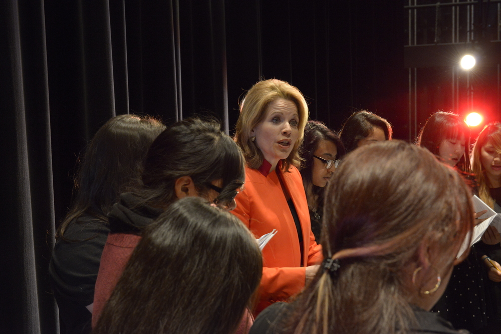 Renée Fleming, Soprano; Creative Consultant, Lyric Opera of Chicago, and Honorary Co-Chair of Be Creative: The Campaign for Creative Schools, sings with students of Benito Juarez Community Academy