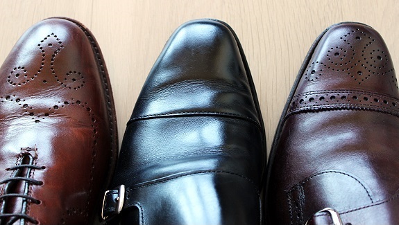 how to get rid of creases in leather shoes