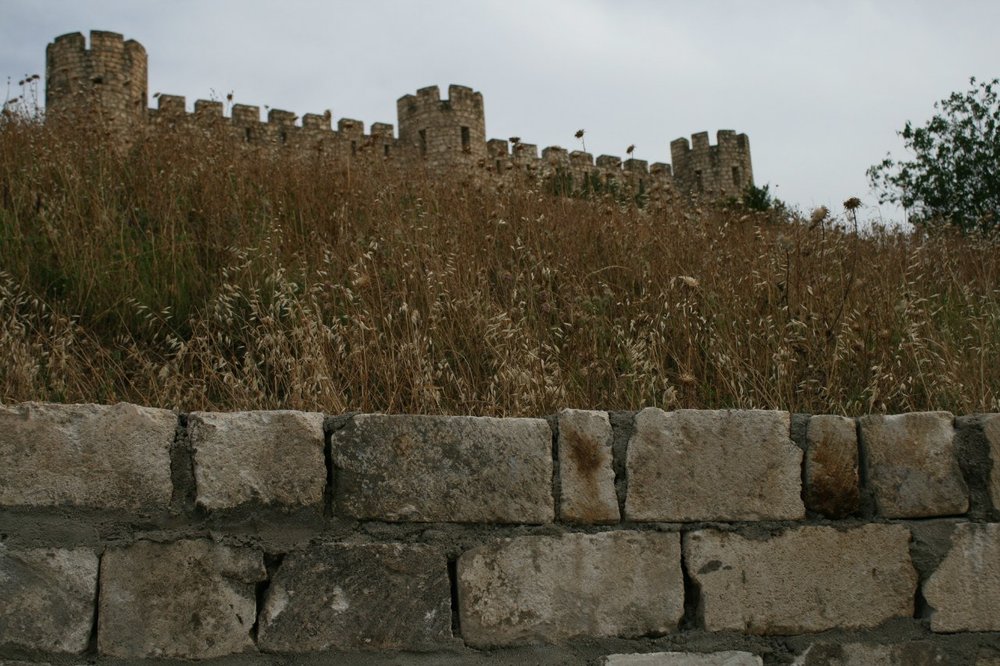 Дорога в Агдам. Крепость-музей Тигранакерт, одно из must-see в Карабахе.