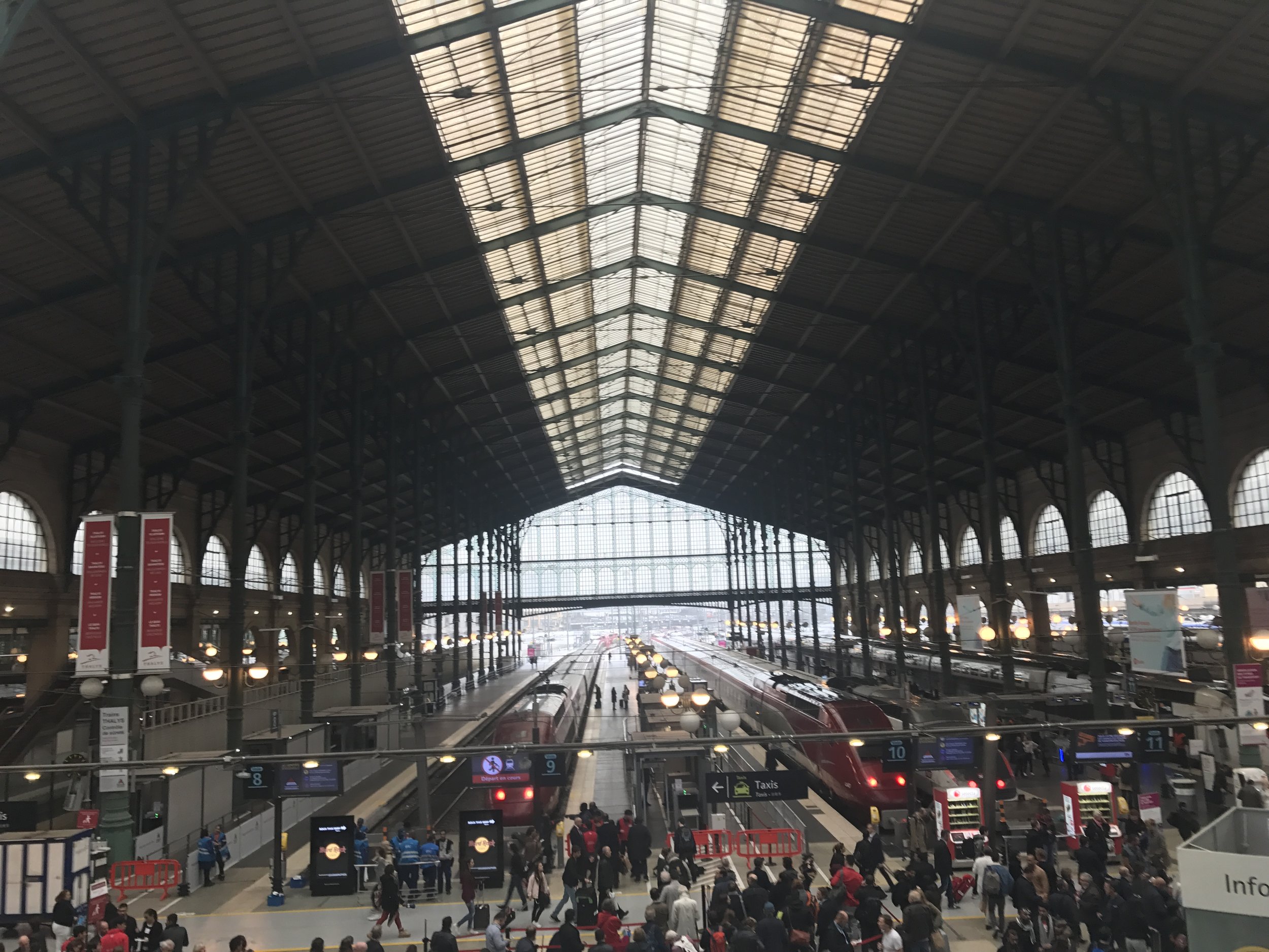  Gare du Nord: Eurotunnel station. Picture @jabberingjourno 