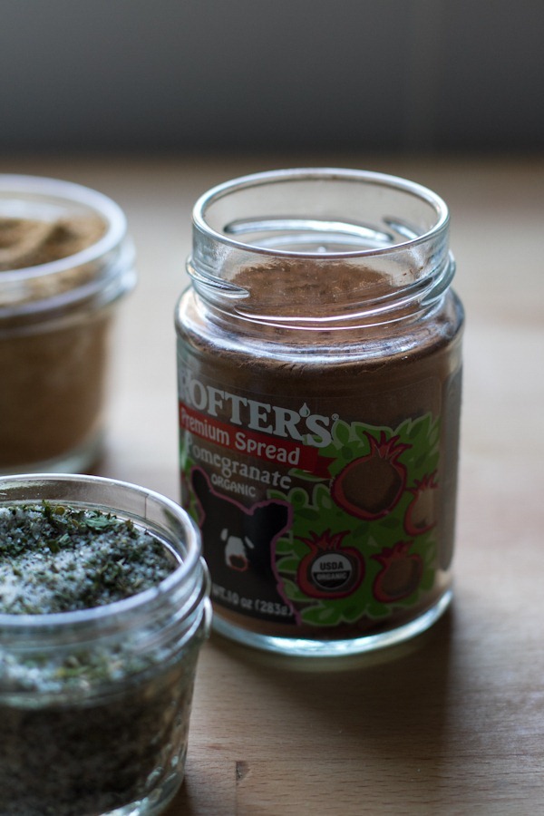 spice mixes {gifts in jars} | edible perspective