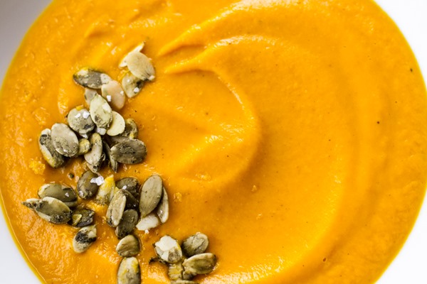 Carrot Soup for the soul with fresh ginger, turmeric, and toasted cumin seeds | edibleperspective.com #vegan