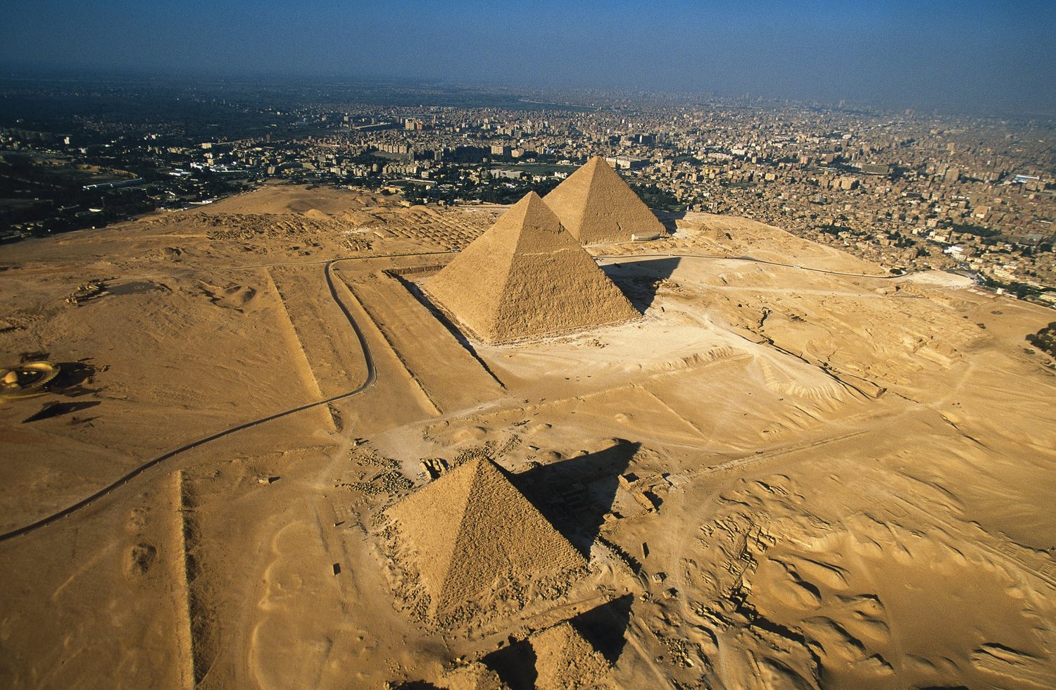 Pyramid Mystery- Diagonal Pyramids