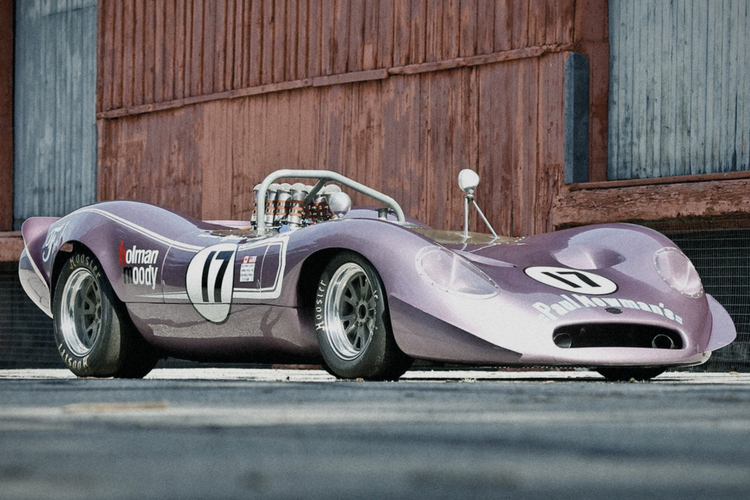 Alan Mann Racing built the striking Honker II Can-Am car which was sent over to Holman Moody in America to be driven by the legendary Mario Andretti.