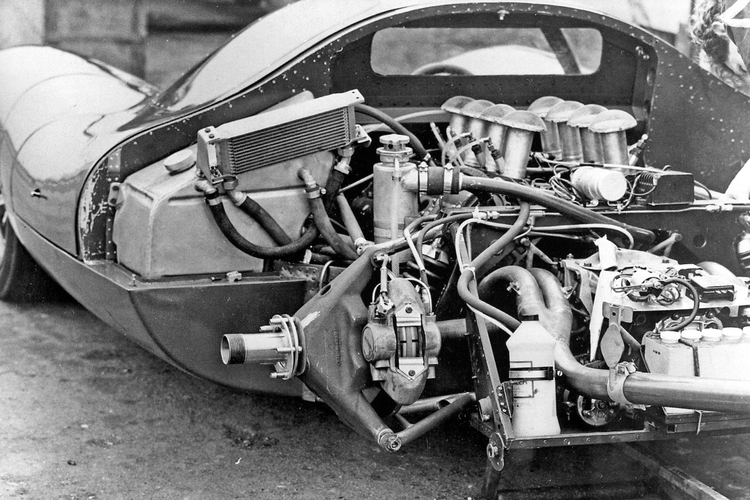 A prototype sports car, the F3L-P68, was designed in house by Alan Mann Racing and Len Bailey to make use of the new Cosworth DFV engine.