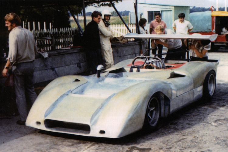 Again working with Len Bailey, Alan Mann Racing produced a new Can-Am car named the Open Sports Ford.