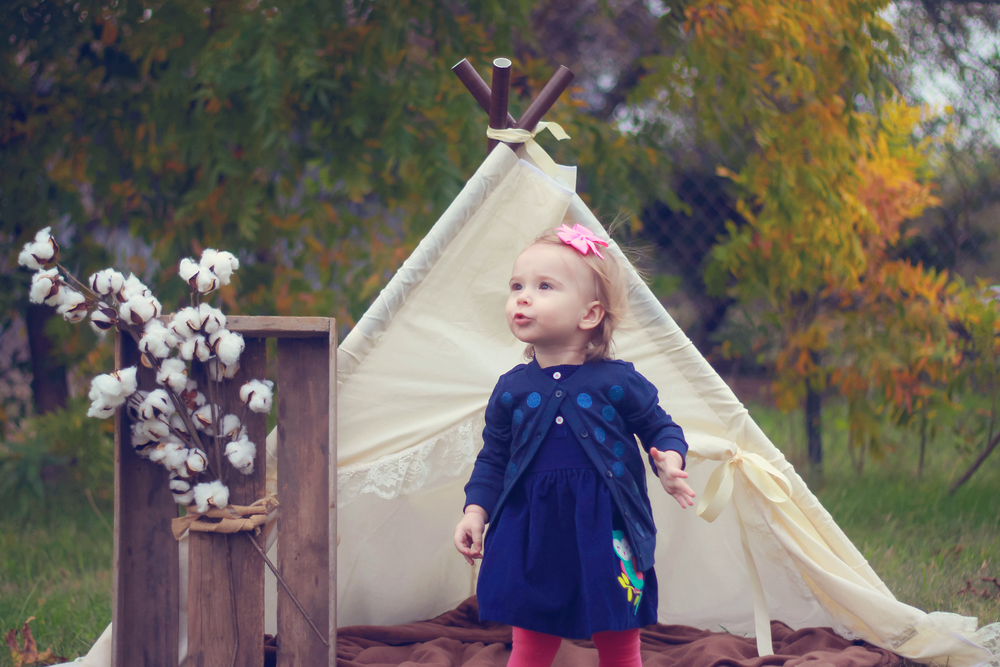 First birthday session using a super sweet teepee  and cotton. 