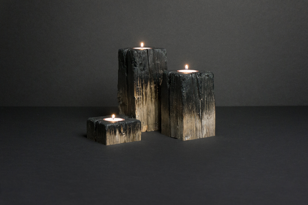 firewood candle holder pine charred decor home modern rustic country design style decorate ideas inspiration tips advice how to DIY