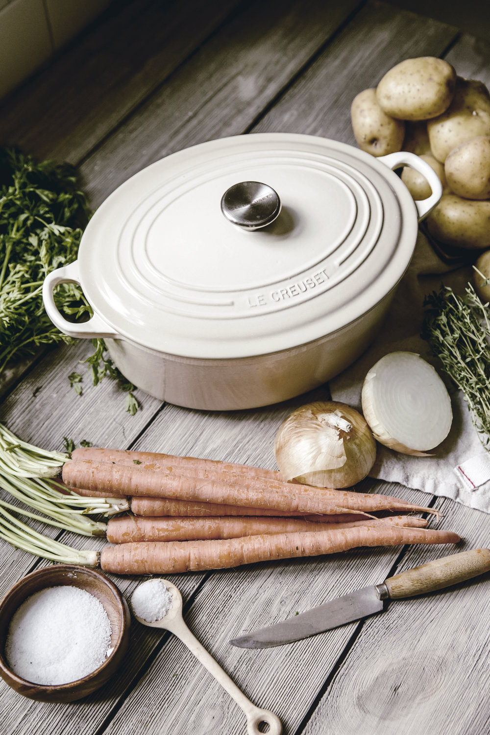 dutch oven with vegetables 