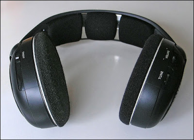 a stereo jack to RS-120 Headphones Federico Hatoum