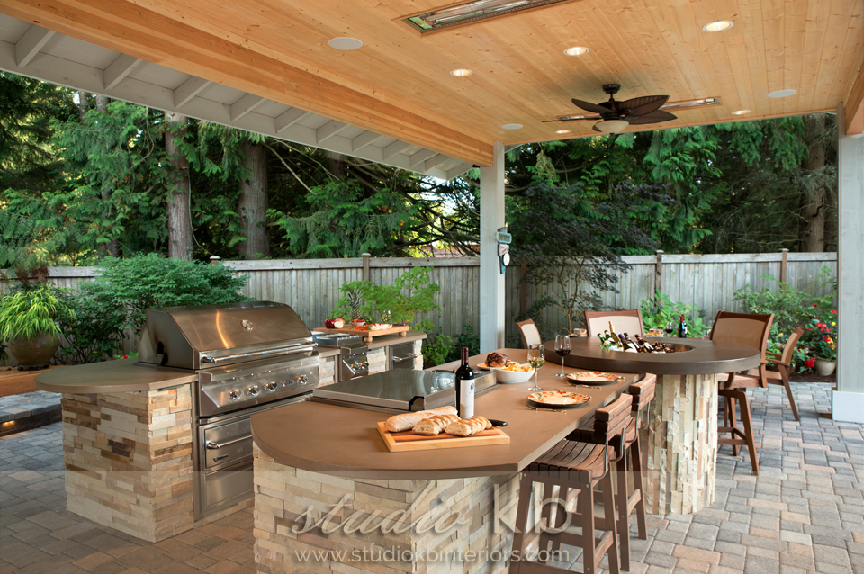 Redmond outdoor kitchen2.jpg