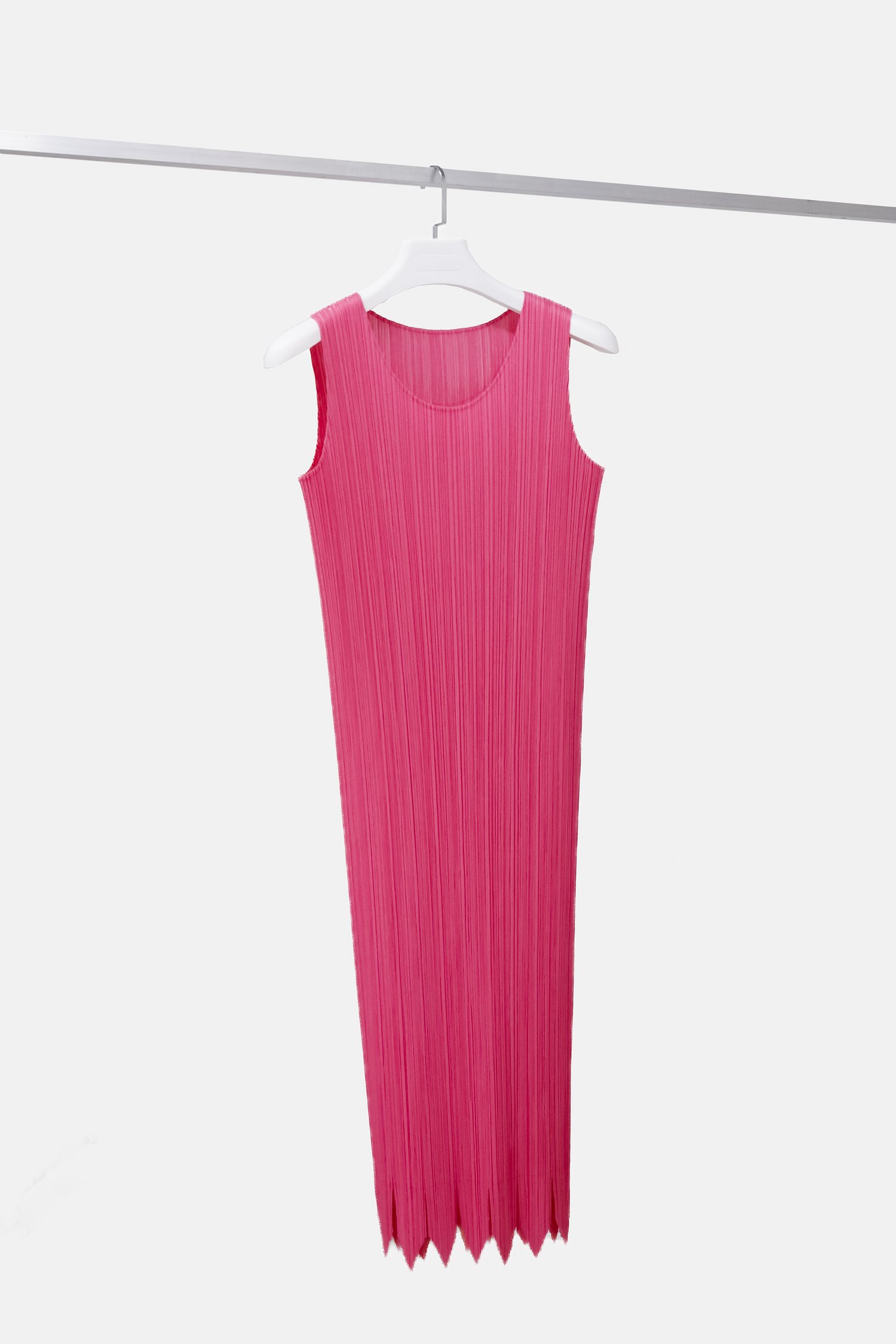 Issey Miyake Pleats Please Shocking Pink Zigzag Hem Dress — BLOGGER ARMOIRE
