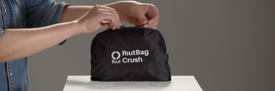 Your RiutBag Crush comes folded in its D-pocket.