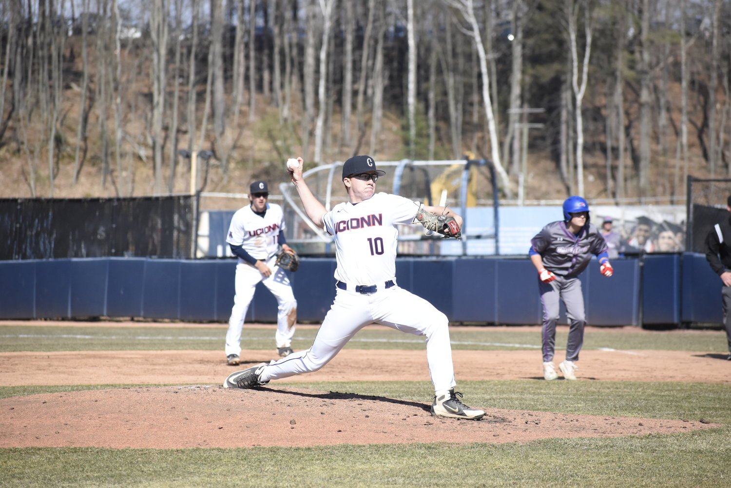 UConn baseball bounces back with an 11-6 win over Bryant — The Daily Campus