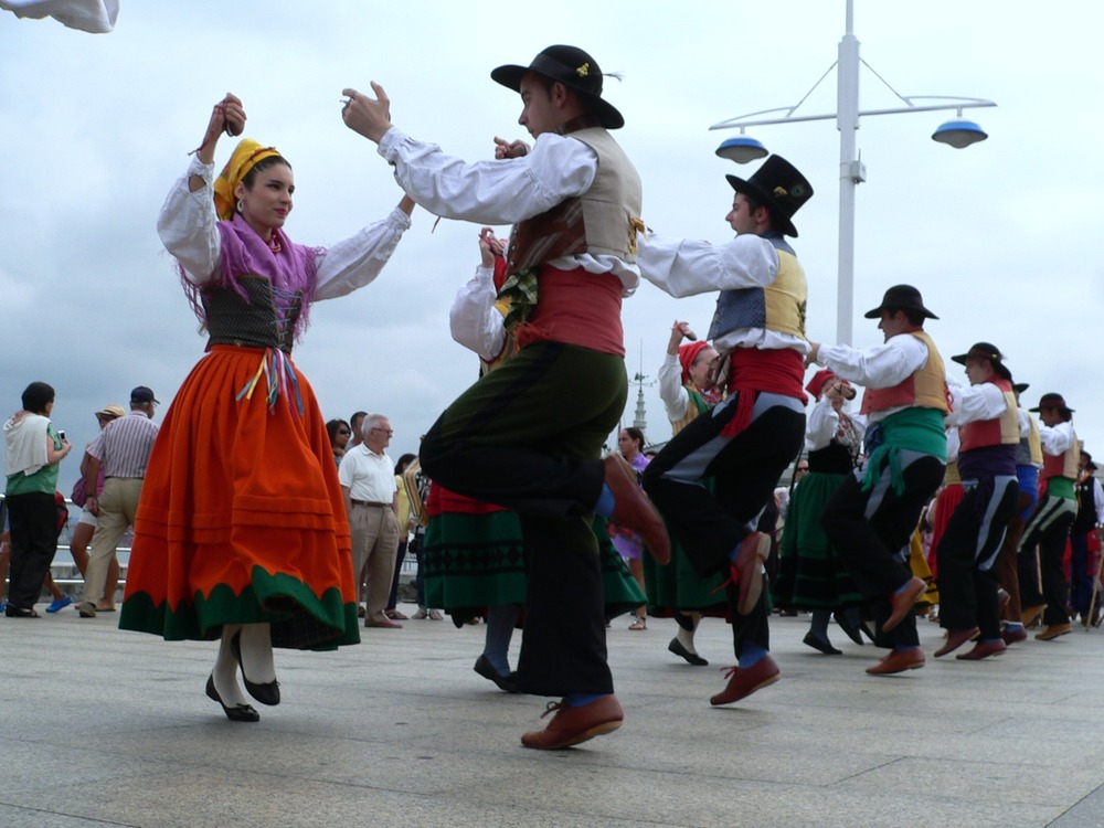 traditions and culture of spanish