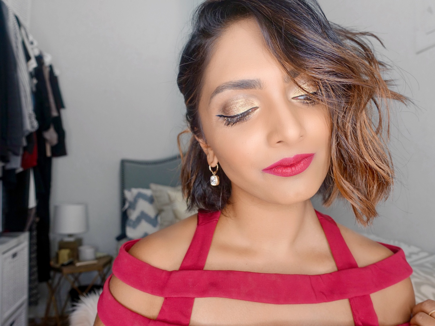 NEW ON YOUTUBE A CLASSIC HOLIDAY MAKEUP LOOK DEEPICA