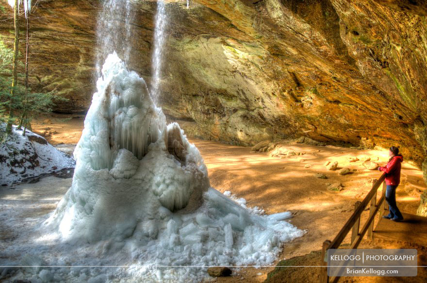 Ash Cave waterfall frozen