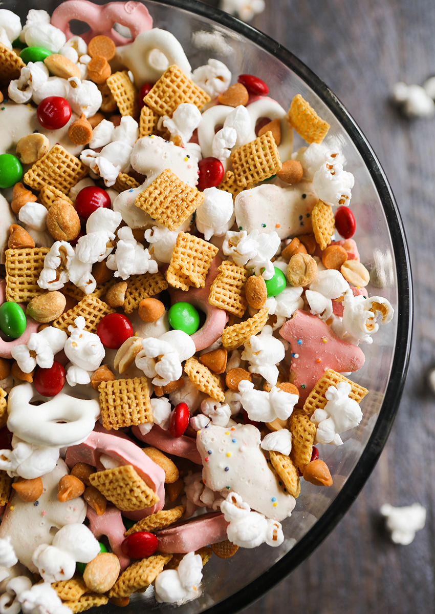 Holiday Snack Mix Recipe {VIDEO} — Pip and Ebby
