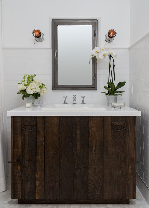 Why and How to Use Reclaimed Barn Boards in the Bathroom ...