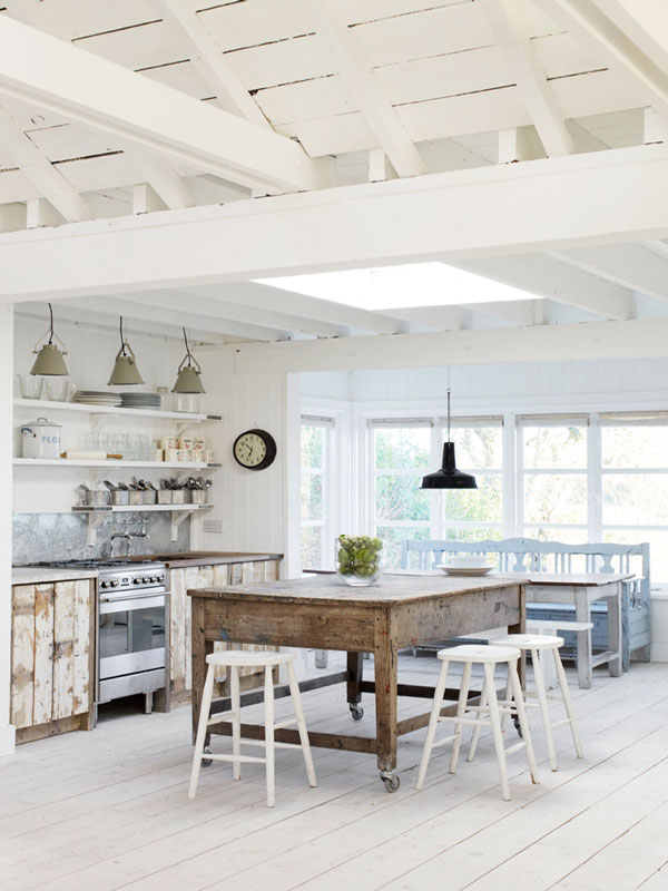 how to create a casual cottage with white paint