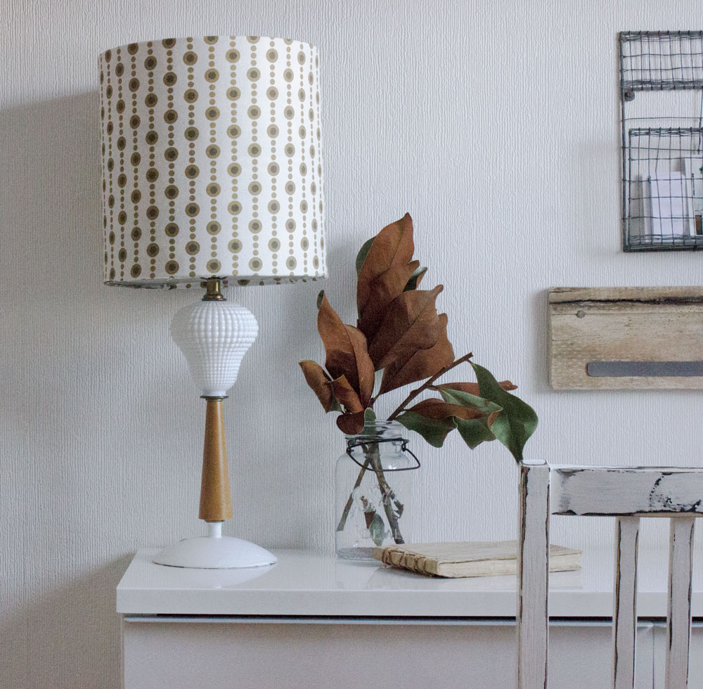  salvaged lamp and recovered shade - tutorial 