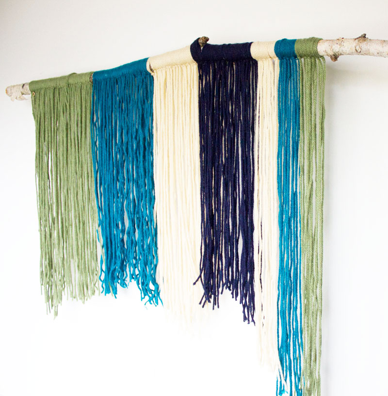  DIY stick and yarn wall hanging - natural art 