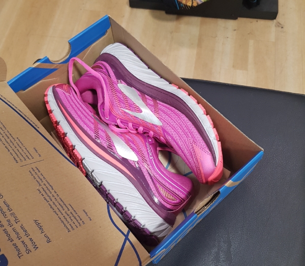 female running shoes always pink