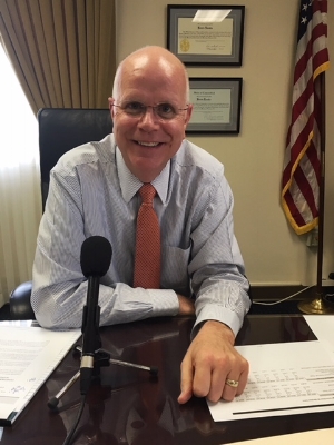 State Comptroller Kevin Lembo (D).