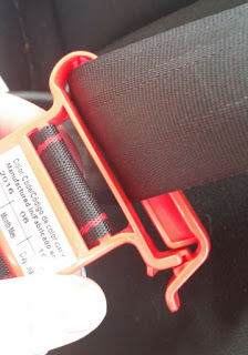 mifold clip seat belt
