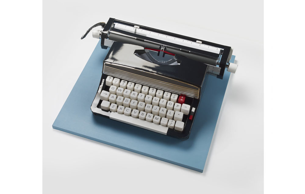 Typewriter (Black/Blue).Makiko Azakami Paper Sculptures of Everyday Objects