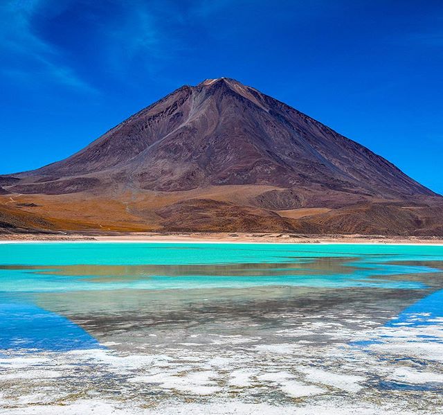 Laguna Verde in southern Bolivia, straight out of Salvador Dalí's best fantasy. To this day, the Bolivian Altiplano remains one of the most surreal and stunningly beautiful places I've ever traveled.