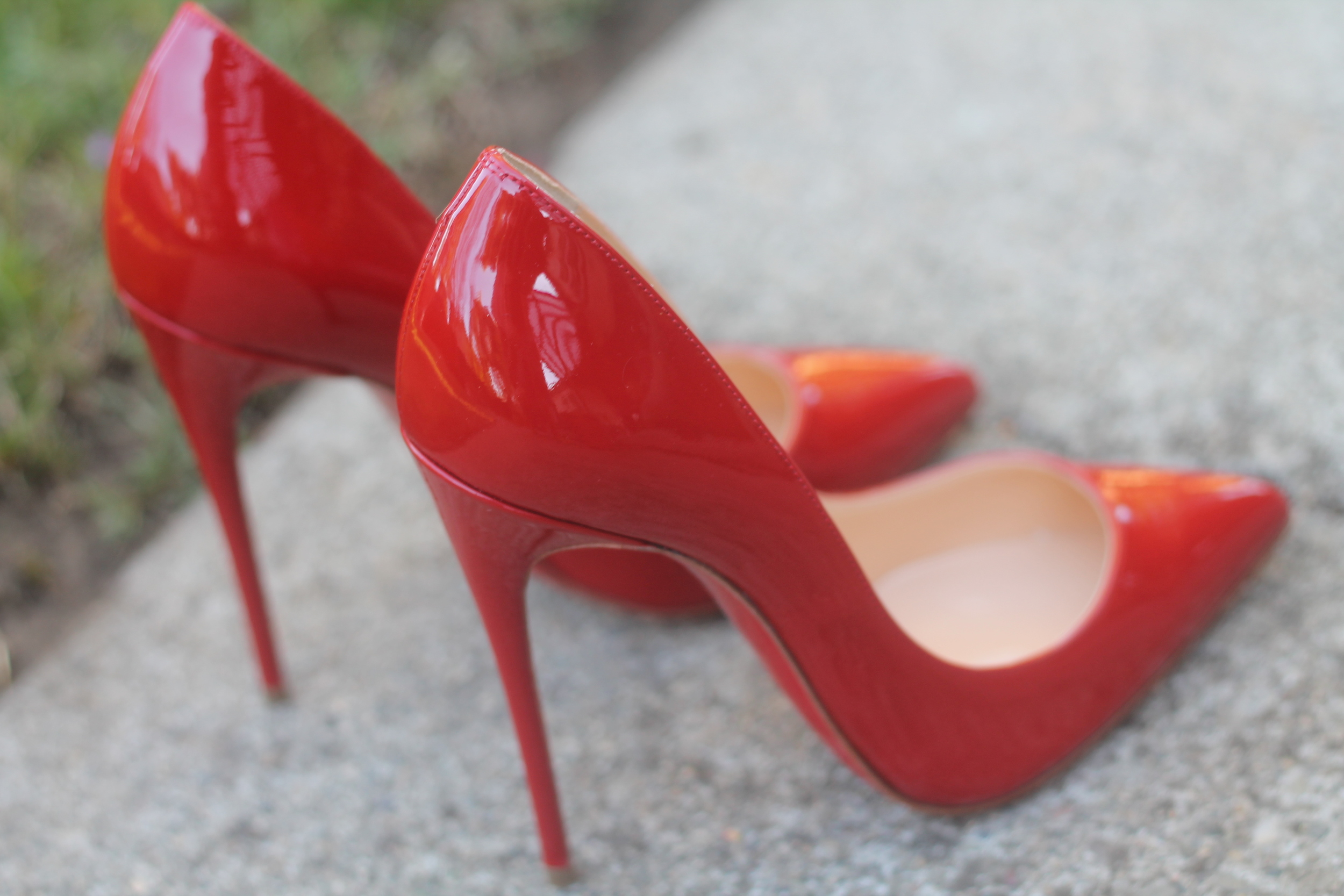 Christian Louboutin Red Shoes | vlr.eng.br
