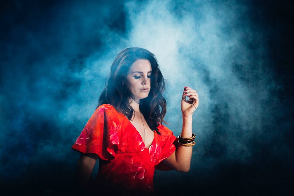 ÐÐ°ÑÑÐ¸Ð½ÐºÐ¸ Ð¿Ð¾ Ð·Ð°Ð¿ÑÐ¾ÑÑ Moody summer vibes on Lana Del Rey new single 'West Coast'