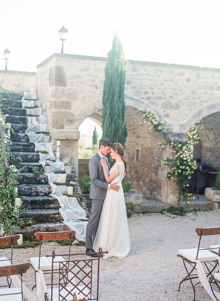 romantic French Provence wedding