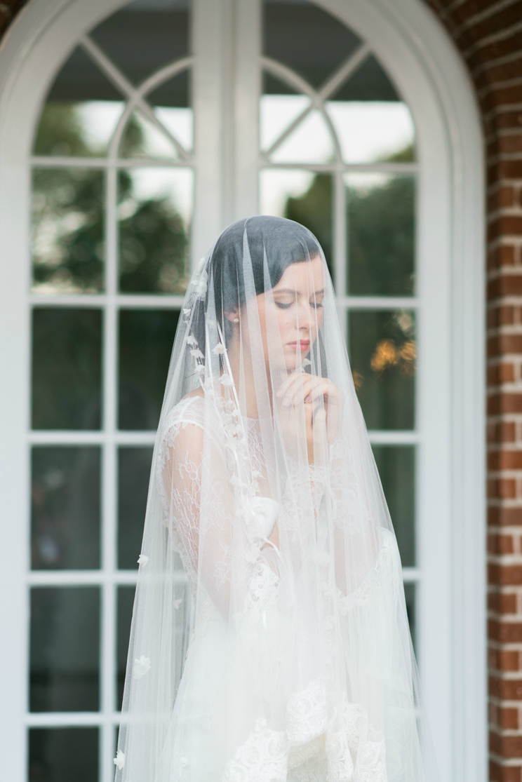 Robe de mariée Claire Pettibone - Celine Chhuon Photography
