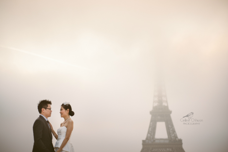 Eiffel tower in the fog