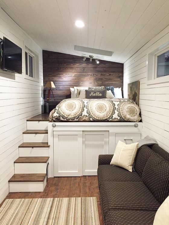 50 Nifty Small Bedroom Ideas and Designs — RenoGuide ...
