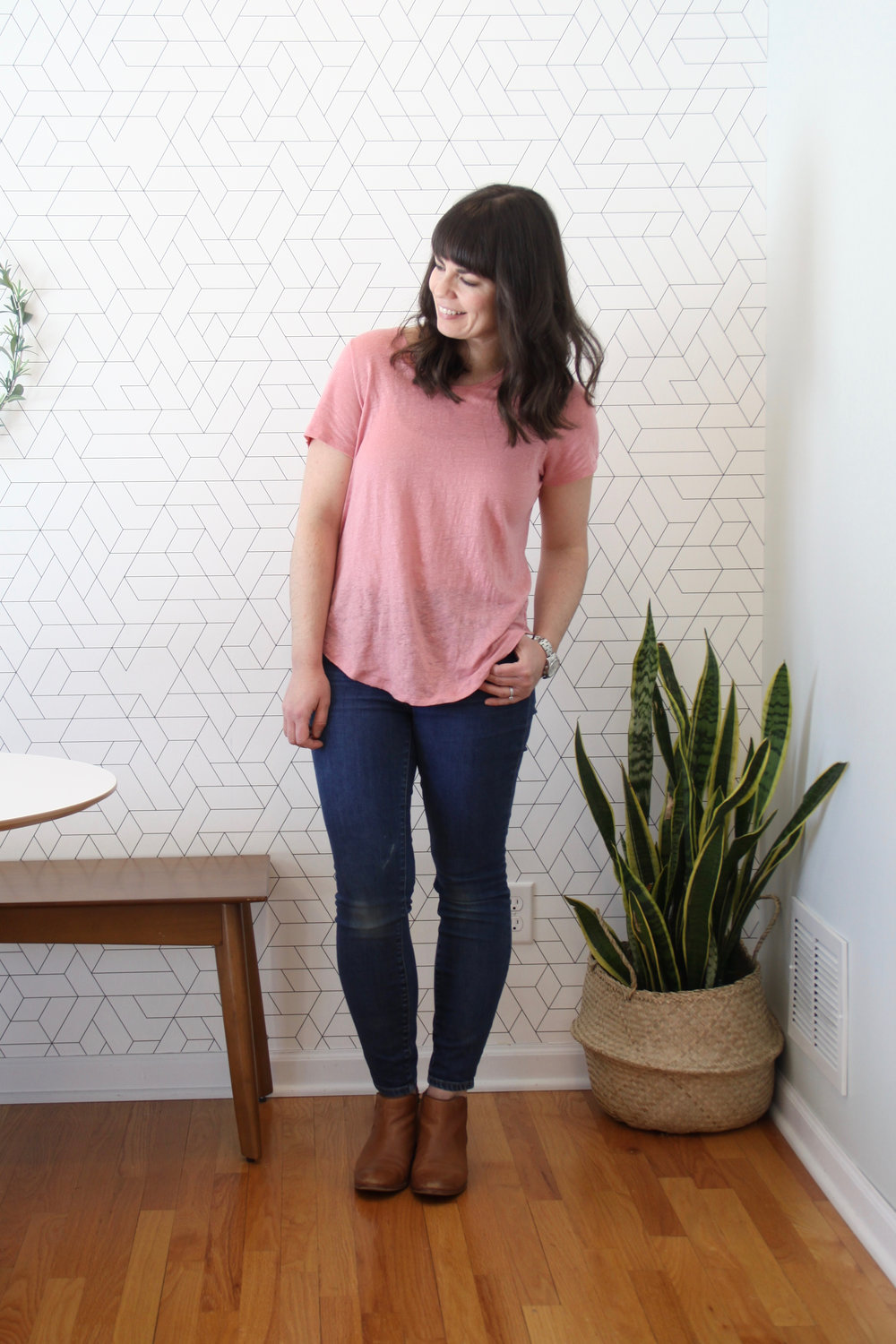 Spring 10 x 10 Wardrobe Challenge Pink Linen Tee and Madewell Skinny Jeans
