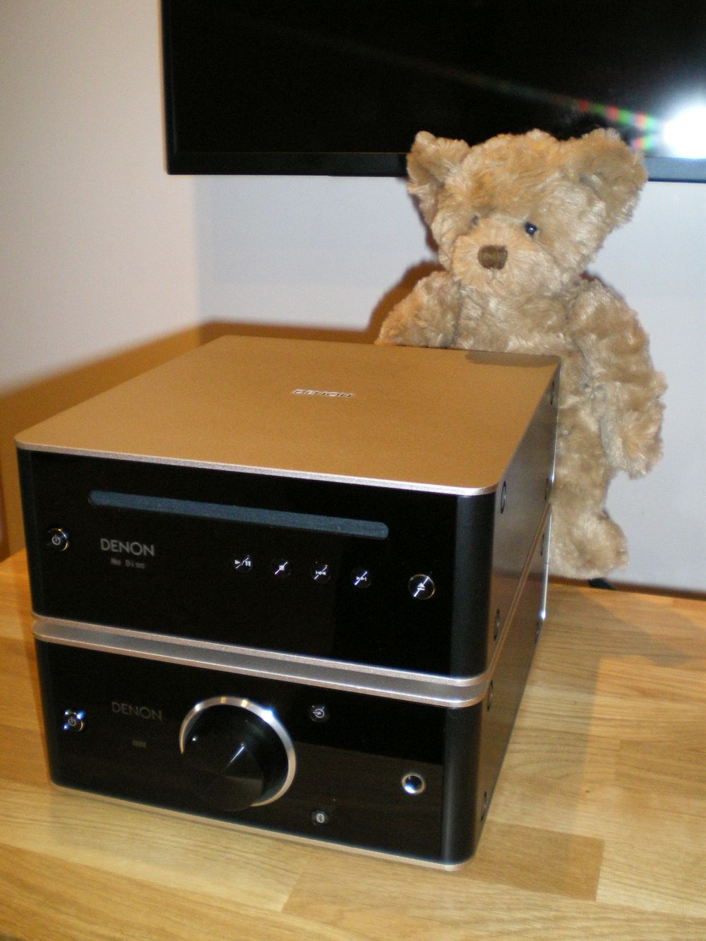 Denon DCD-50 CD / DAC and PMA-50 Amplifier Small and Beautifully