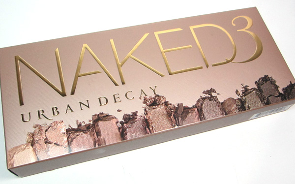Urban Decay Naked3 Palette Photos & Review.
