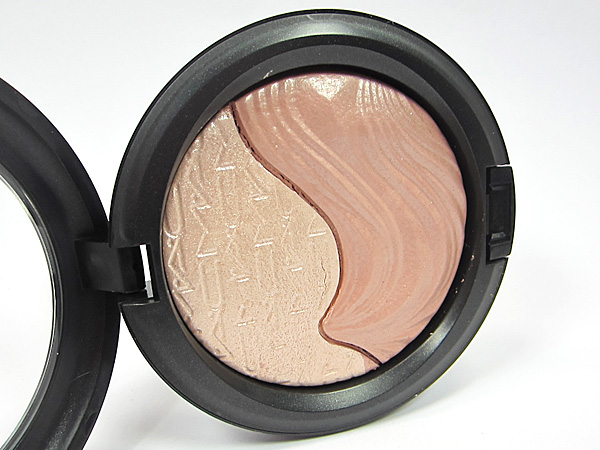 M∙A∙C Definitely Defined Extra Dimension Skinfinish